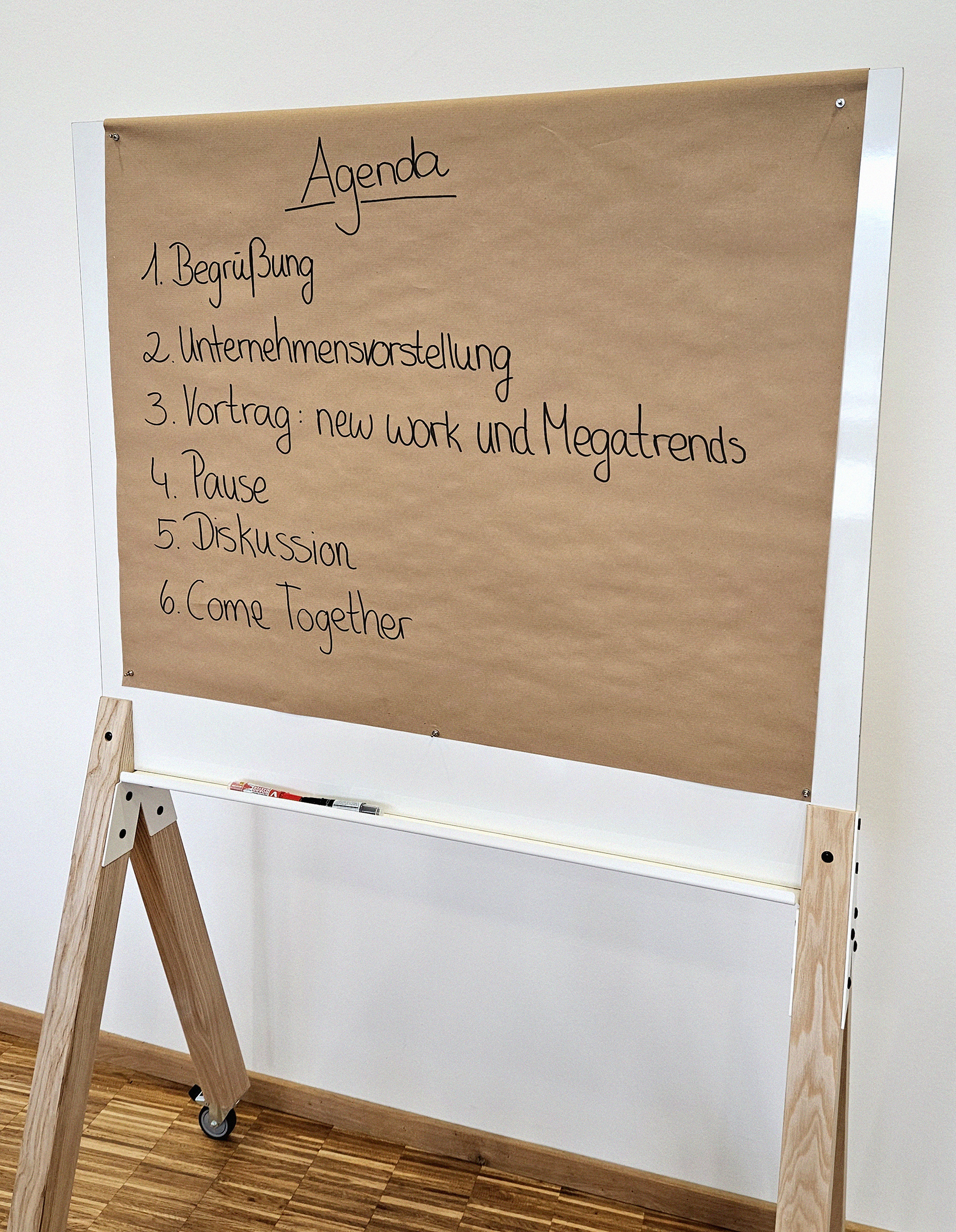 Soennecken Moderationspapier, beige Soennecken Moderationspapier, beige